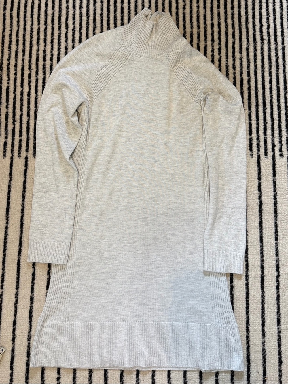 lululemon athletica Light Gray Turtleneck Sweater Dress